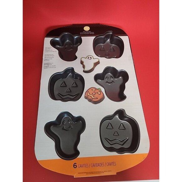 Wilton  Pumpkin Ghost  Halloween Non  Baking Pan Mini Cake NEW Non Stick - Picture 1 of 5